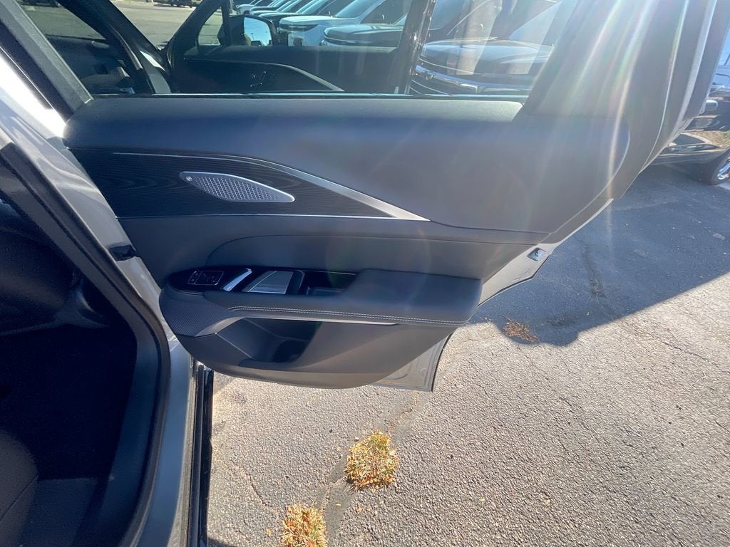 2026 Cadillac LYRIQ V-Series