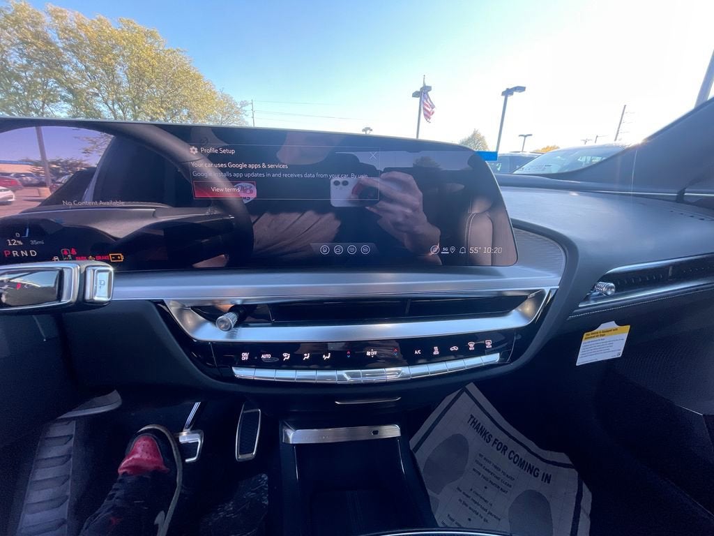 2026 Cadillac LYRIQ V-Series