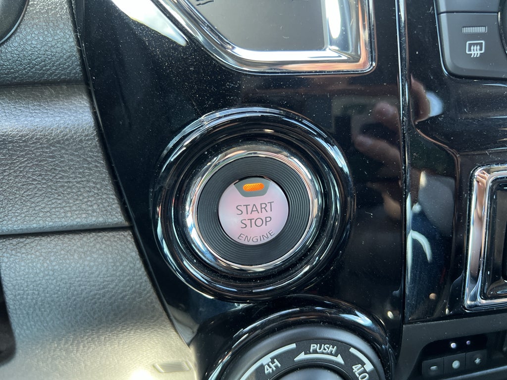 2024 Nissan Titan Platinum Reserve