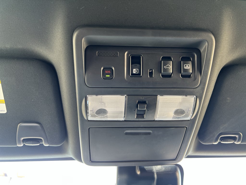 2024 Nissan Titan Platinum Reserve
