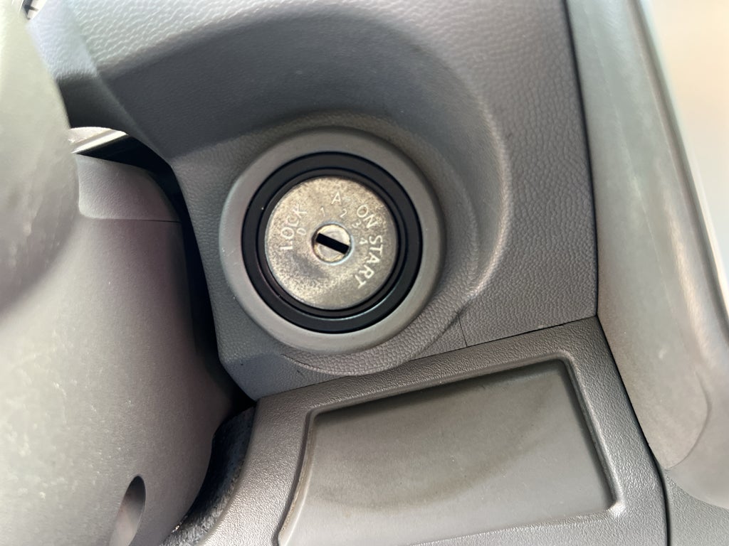 2012 Nissan Frontier SV
