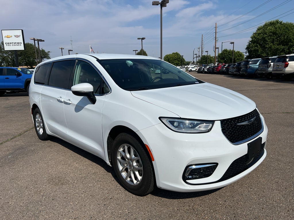 2023 Chrysler Pacifica Touring L