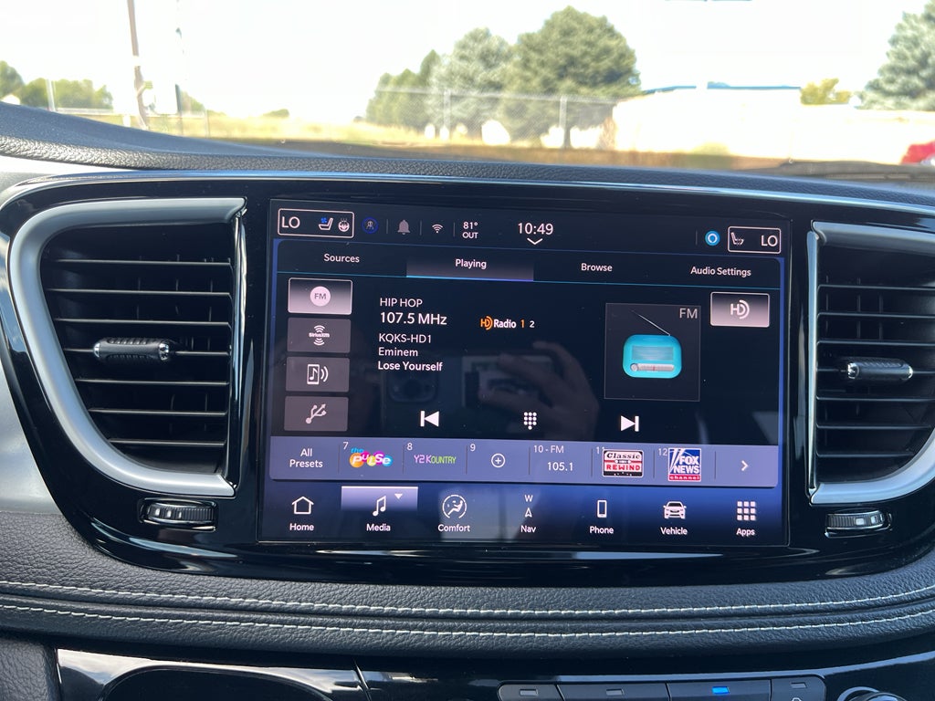 2025 Chrysler Pacifica Limited