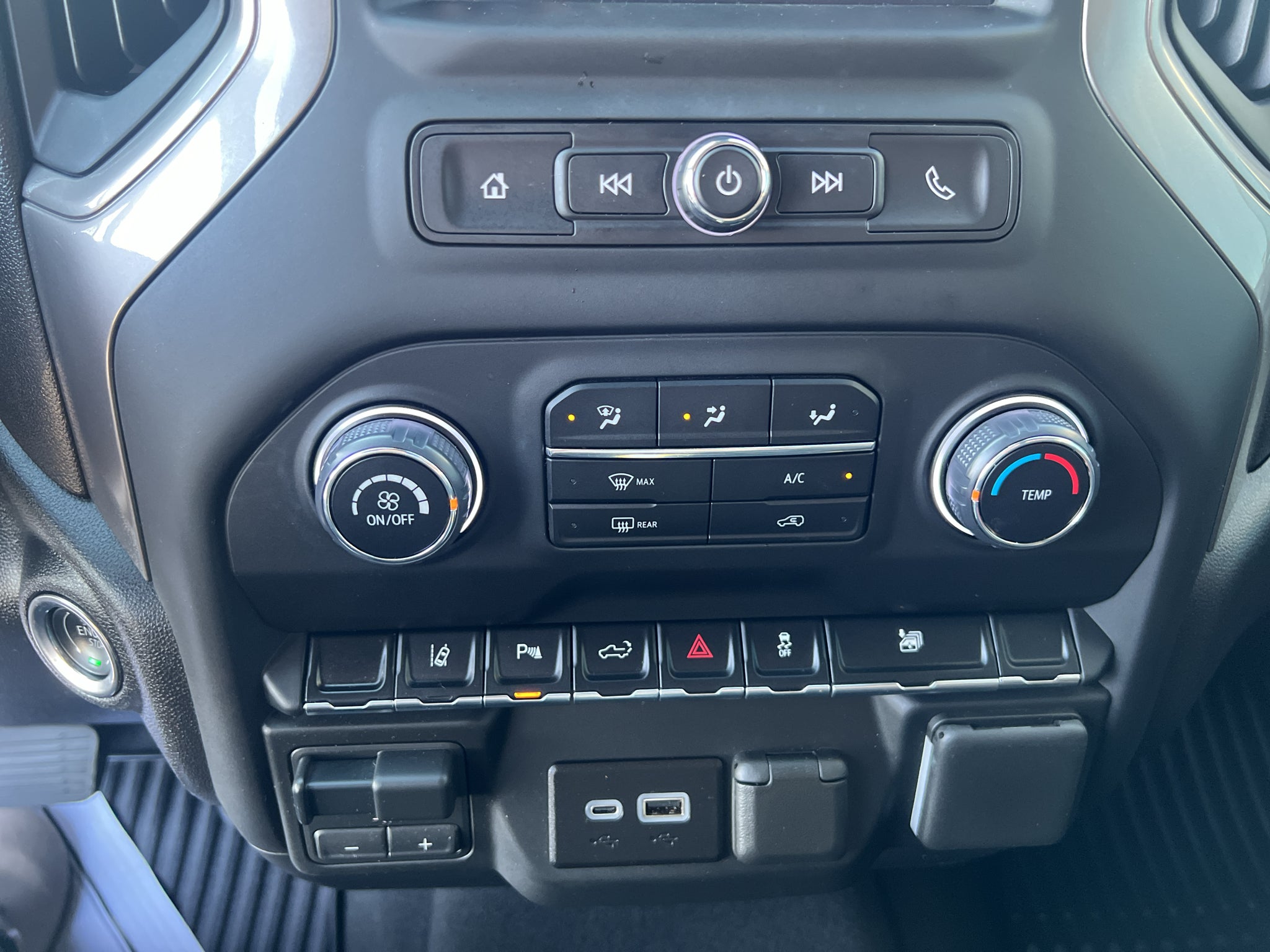 2025 Chevrolet Silverado 2500 HD Custom