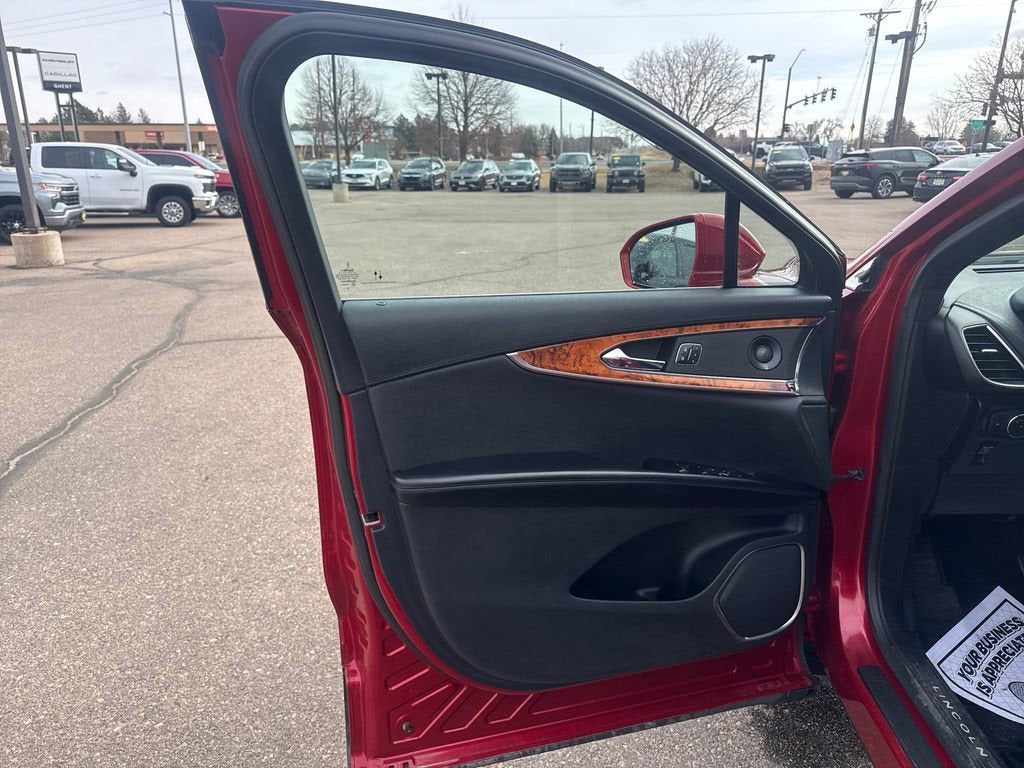 2020 Lincoln Nautilus Reserve