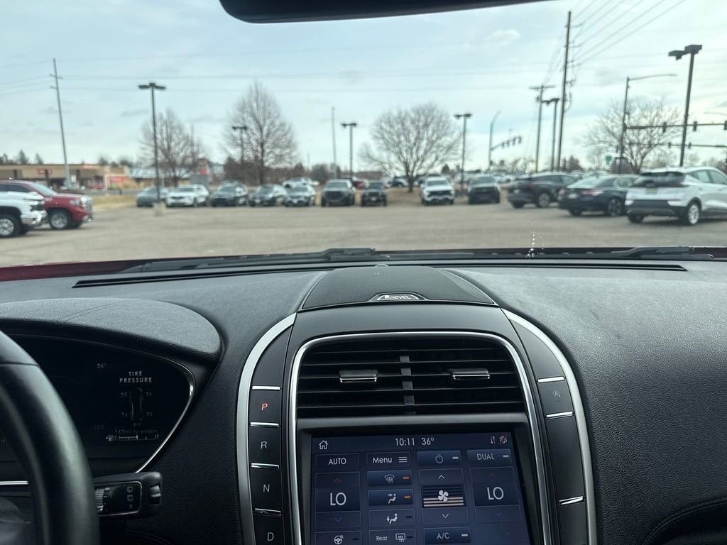 2020 Lincoln Nautilus Reserve