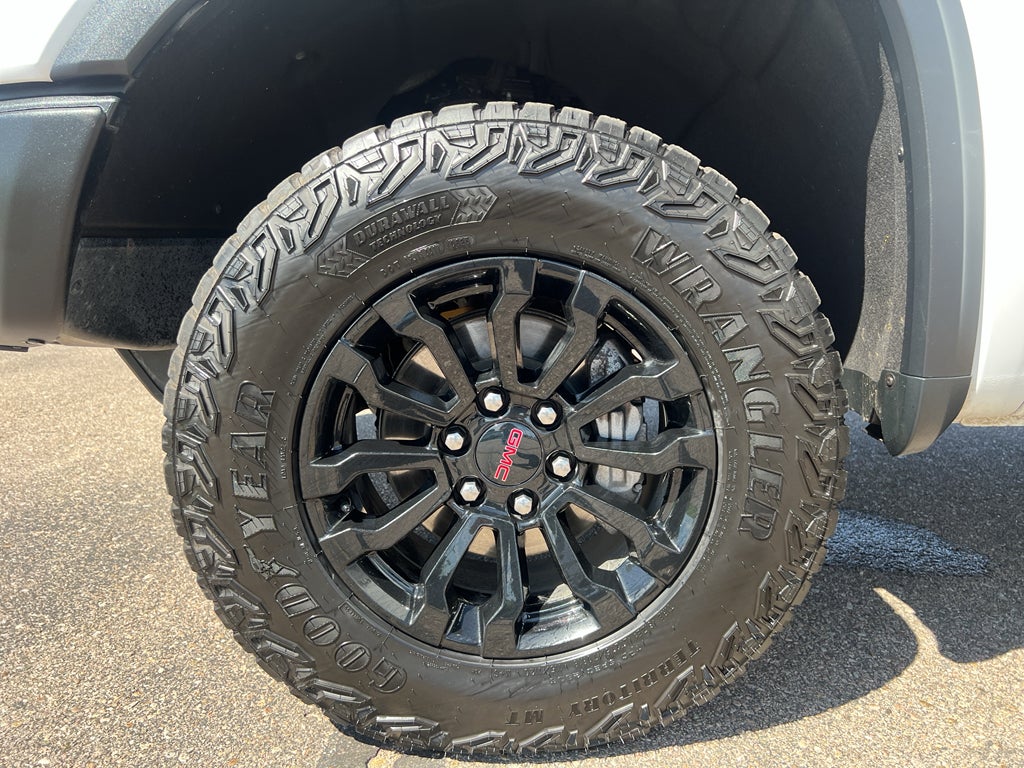 2023 GMC Sierra 1500 AT4X