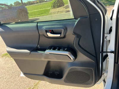 2019 Toyota Tacoma 4WD SR5