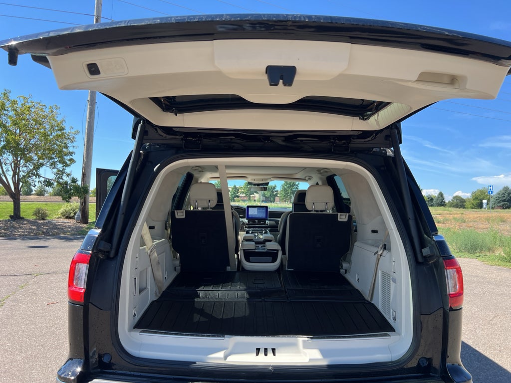 2019 Lincoln Navigator Black Label