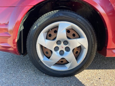 2008 Pontiac Vibe Base