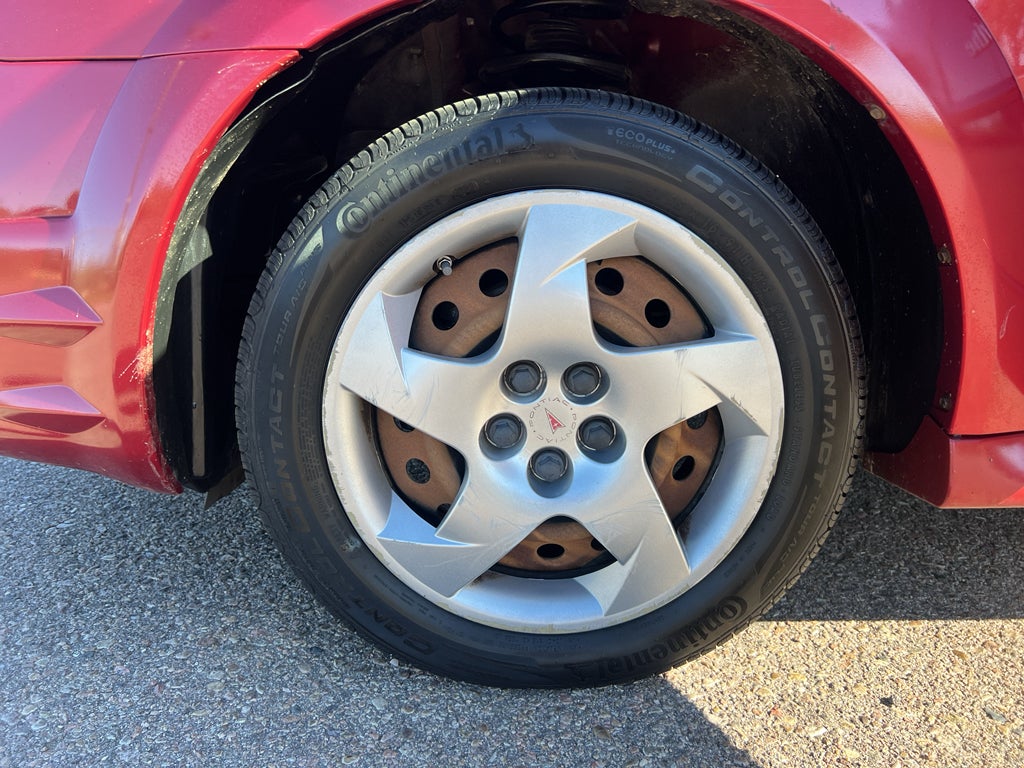 2008 Pontiac Vibe Base