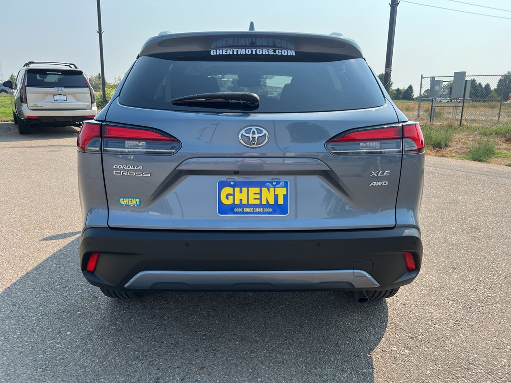 2023 Toyota Corolla Cross XLE