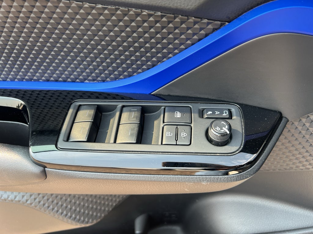 2021 Toyota C-HR LE