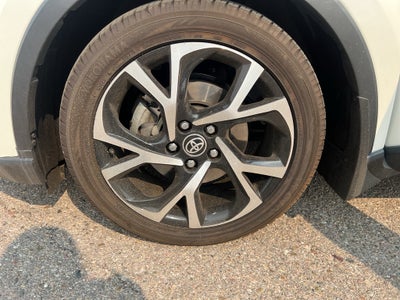 2021 Toyota C-HR LE