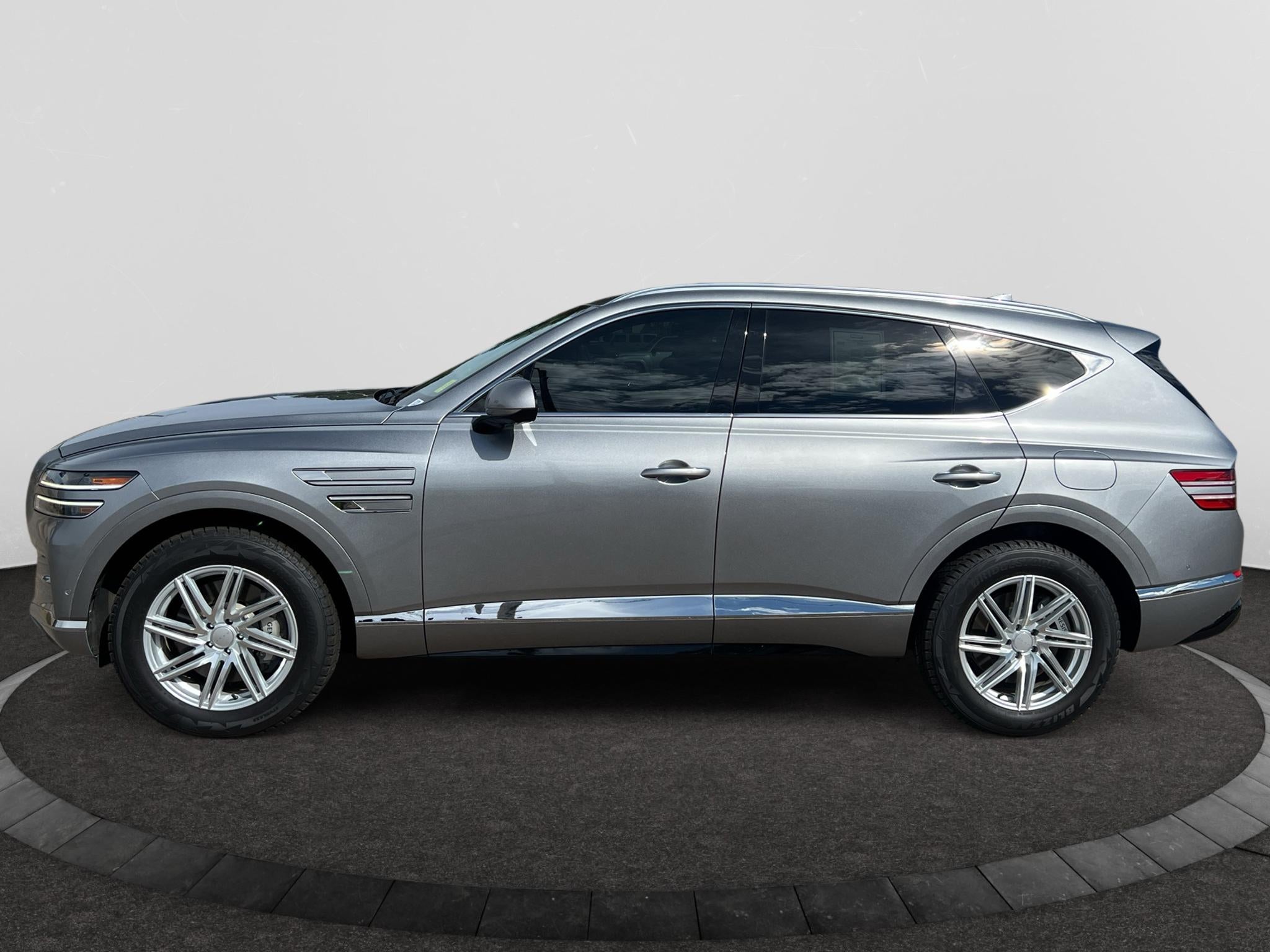 2024 Genesis GV80 Base