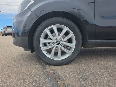 2017 Kia Soul +