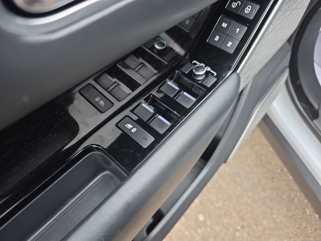 2018 Land Rover Range Rover Velar R-Dynamic HSE