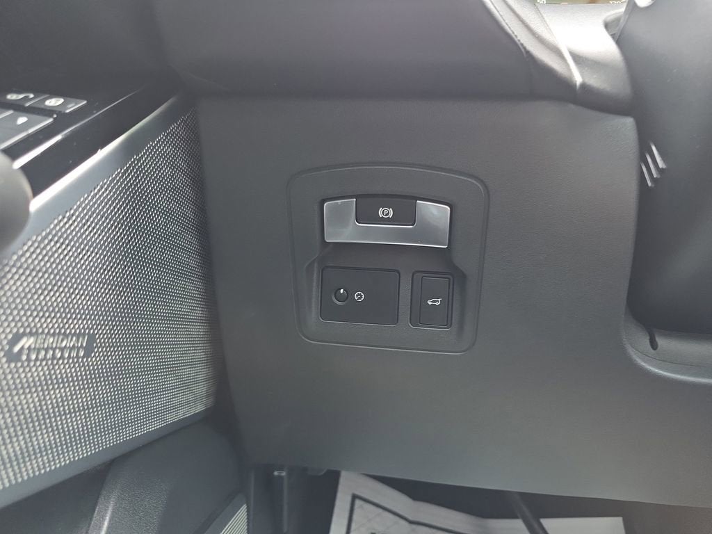 2018 Land Rover Range Rover Velar R-Dynamic HSE