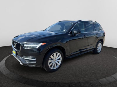 2019 Volvo XC90 Momentum
