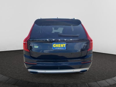 2019 Volvo XC90 Momentum